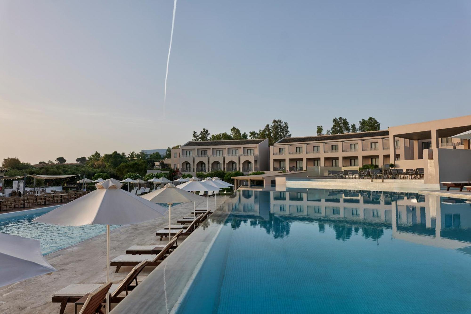Atlantica Eleon Grand Resort Tragaki Exteriör bild